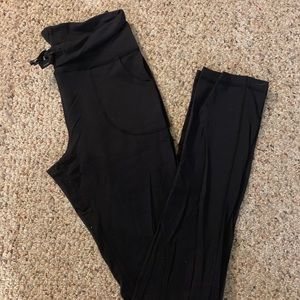 Lululemon Slim Leg Pants, Black, Size 10